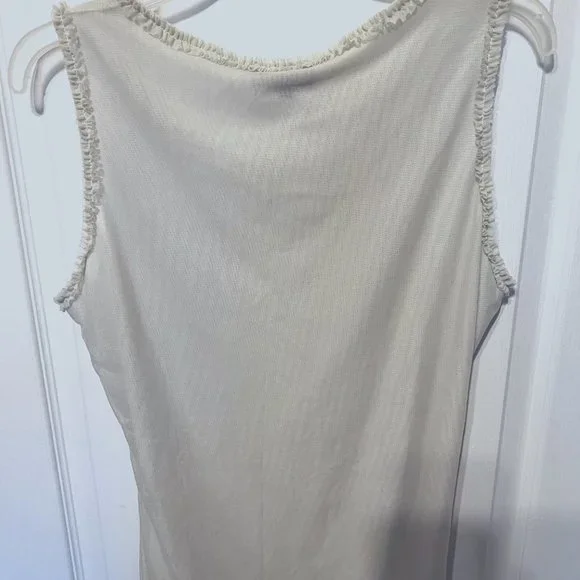 Vivienne Tam- large-VINTAGE-sleeveless blouse-Large-puffy flowers on front-liner - Picture 6 of 10